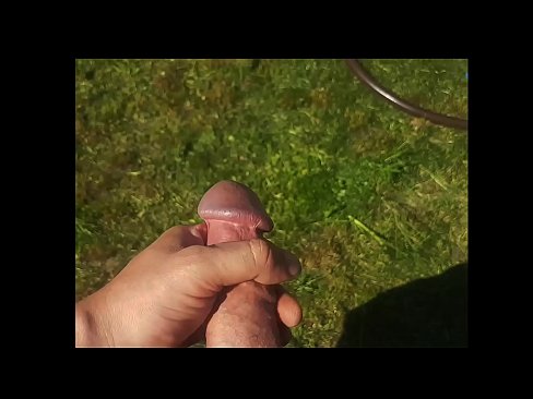 ❤️ Horúca kočka si nechá jebnúť ružovú kundičku a vystrieka sa so squirtom v letnej záhrade ❤️ Krásne porno na nás sk.nudexxx.ru ❤